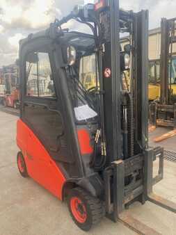 Nestekaasutrukki 2012  Linde H18T-01 (2)