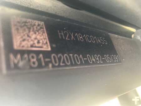 Nestekaasutrukki 2012  Linde H18T-01 (21)