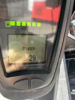 Empilhador a gás 2015  Linde H20T-01 .semi-cabine (8)