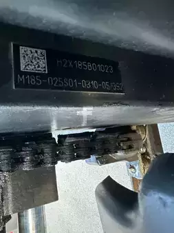Empilhador a gás 2009  Linde H25T (7)