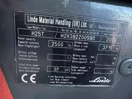 Empilhador a gás 2009  Linde H25T (9)