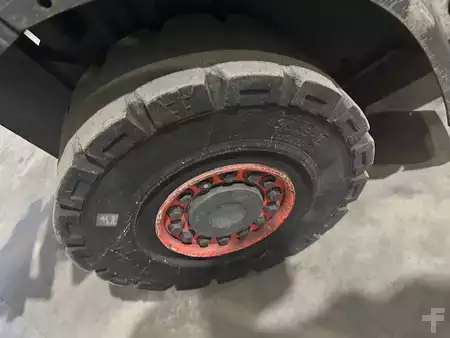 Nestekaasutrukki 2019  Linde H25T-02 (15)