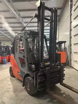 Nestekaasutrukki 2019  Linde H25T-02 (2)