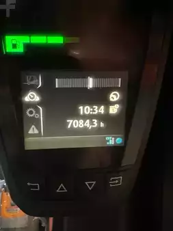 Nestekaasutrukki 2019  Linde H25T-02 (9)