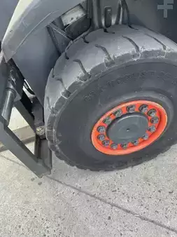 Empilhador a gás 2007  Linde H25T (12)