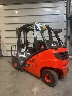 Nestekaasutrukki 2014  Linde H25T-02 (3)