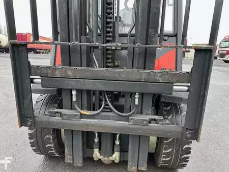 Nestekaasutrukki 2014  Linde H25T-02 (5)