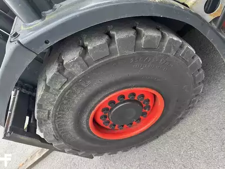 Wózki gazowe 2017  Linde H30T-02 3297 heures (15)