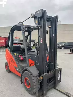 Wózki gazowe 2017  Linde H30T-02 3297 heures (2)