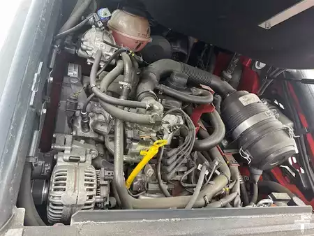 Wózki gazowe 2018  Linde H30T-02  974 heures triplex 5950mm (16)