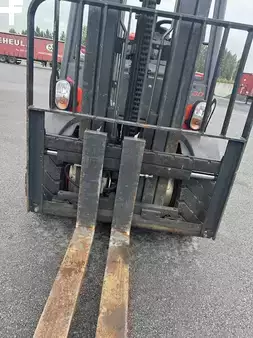 Wózki gazowe 2018  Linde H30T-02  974 heures triplex 5950mm (6)