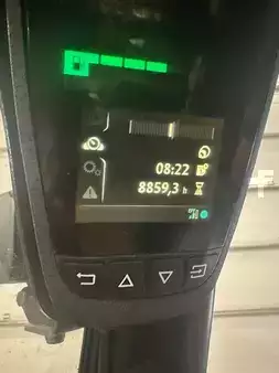 Wózki gazowe 2018  Linde H30T-02 triplex reconditionné (8)