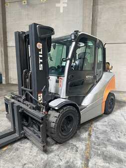 Wózki gazowe 2015  Still RX70-45T (1)
