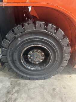 LPG Forklifts 2000  Toyota 42-7FGF18 rotator (14)