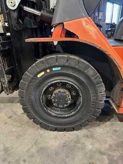 LPG Forklifts 2002  Toyota 42-7FGF25 TDL/positionneur (12)