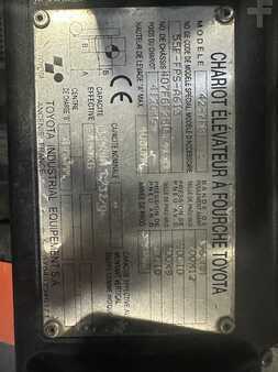 LPG Forklifts 2002  Toyota 42-7FGF25 TDL/positionneur (8)