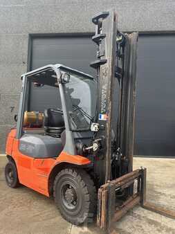 LPG VZV 2005  Toyota 42-7FGF25 TDL (4)