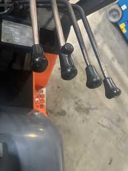 Gasoltruck 2006  Toyota 42-7FGF25 TDL/écarteur (10)