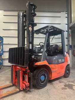 Gasoltruck 2006  Toyota 42-7FGF25 TDL/écarteur (6)