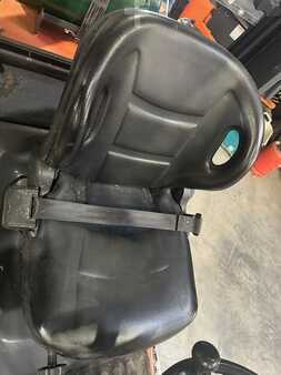 LPG Forklifts 2006  Toyota 42-7FGF25 TDL/écarteur (10)
