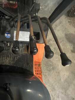 Gasoltruck 2006  Toyota 42-7FGF25 TDL/écarteur (9)