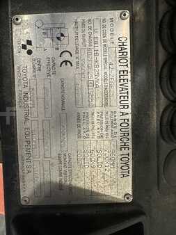 LPG VZV 2007  Toyota 42-7FGF25 TDL/écarteur (12)