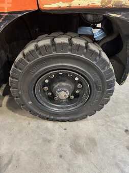 LPG VZV 2007  Toyota 42-7FGF25 TDL/écarteur (15)