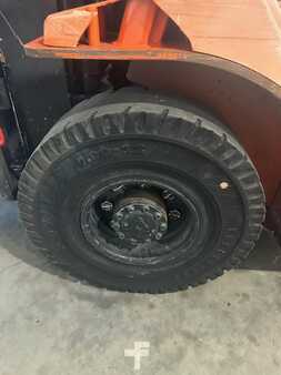 LPG VZV 2007  Toyota 42-7FGF25 TDL/écarteur (11)