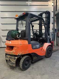 LPG VZV 2007  Toyota 42-7FGF25 TDL/écarteur (5)