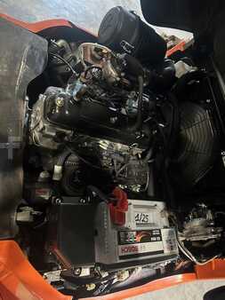 LPG Forklifts 2007  Toyota 42-7FGF25 triplex (14)