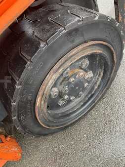 Treibgasstapler 2005  Toyota 02-7FGF30 (21)