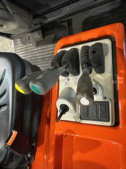 Carretilla elevadora GLP 2002  BT CBG1.5 (10)