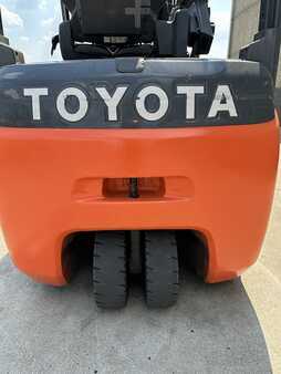El Truck - 3-hjul 2014  Toyota 8FBEKT16 (13)
