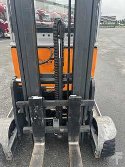 Schubmaststapler 2017  Still FM-X14SE cabine (9)