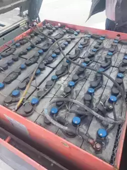 Tracteurs à bagages 2016  Linde P250 (16)