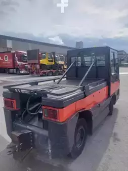 Tracteurs à bagages 2016  Linde P250 (4)