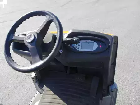 Schlepper 2015  Still LTX70 (5)