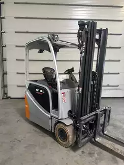 Eléctrica de 3 ruedas 2018  Still RX20-16 (1)