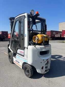 Wózki gazowe 2014  Nissan P1D1A18LQ (4)