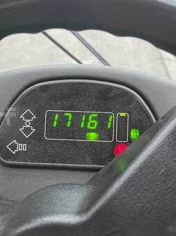 Terminál traktor 2012  Still R07-25 (8)