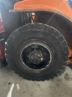 LPG Forklifts 2007  Toyota 42-7FGF25 TDL/écarteur (11)