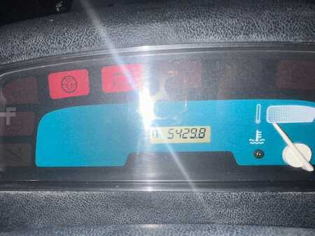 LPG Forklifts 2007  Toyota 42-7FGF25 TDL/écarteur (7)