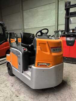 Terminálový traktor 2016  Still LTX70 (1)