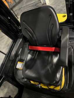Diesel truck 2018  Yale GDP20MX cabine (10)