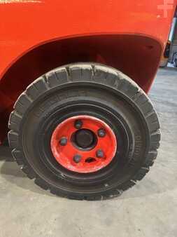 Dieseltrukki 2014  Linde H30D-02 (14)