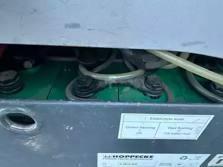 Carrelli elettrici 3 ruote 2018  Still RX20-16 TDL/positionneur (16)