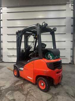 LPG VZV 2011  Linde H18T-01 (3)