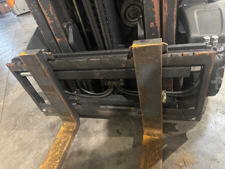 LPG VZV 2011  Linde H18T-01 (5)