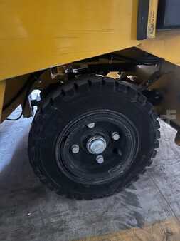 Terminal tractor 2019  Charlatte TE208 (13)
