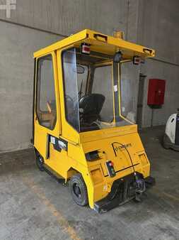Terminal tractor 2019  Charlatte TE208 (3)